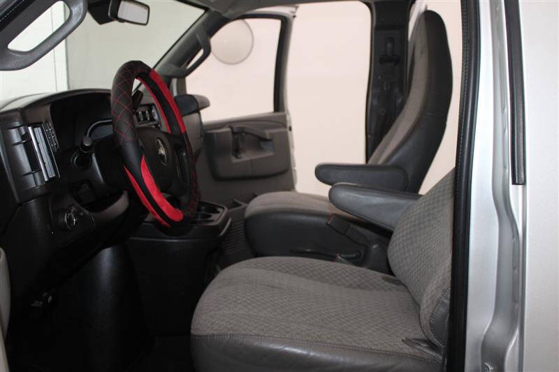 2021 Chevrolet Express LT 2500