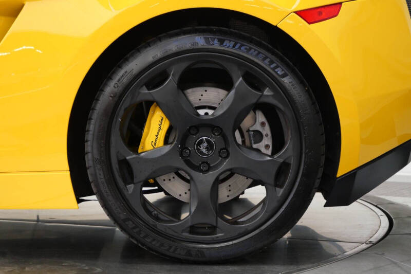 2004 Lamborghini Gallardo