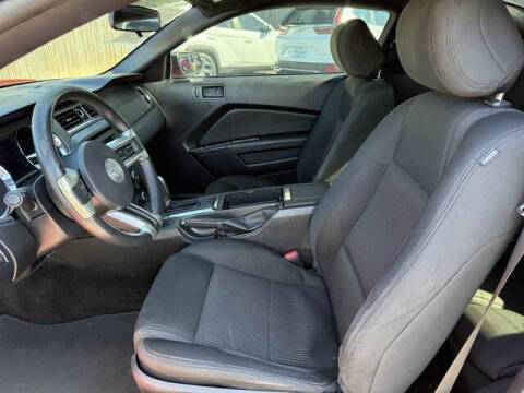 2014 Ford Mustang V6