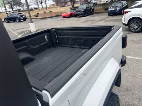 2022 Jeep Gladiator Overland