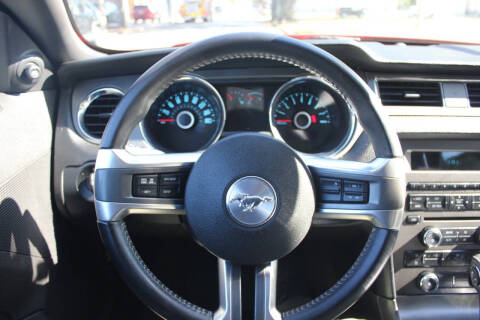 2014 Ford Mustang V6