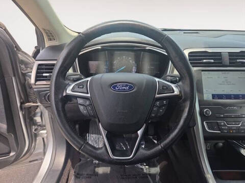 2020 Ford Fusion SEL