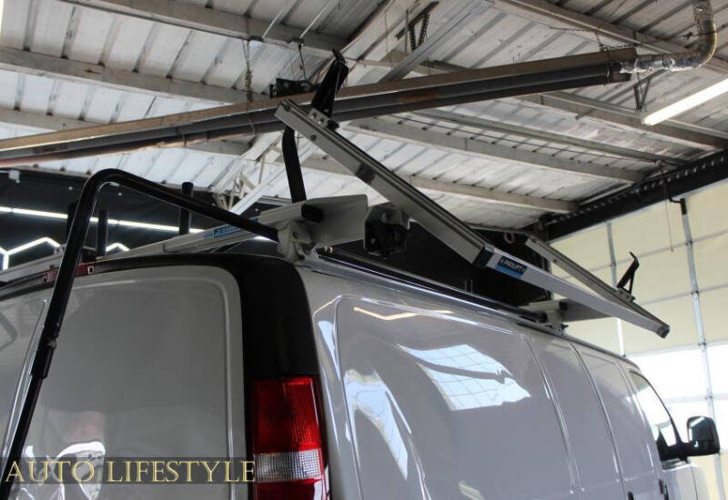 2023 GMC Savana 2500