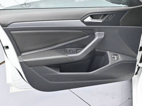 2023 Volkswagen Jetta SE