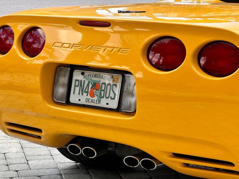 2004 Chevrolet Corvette