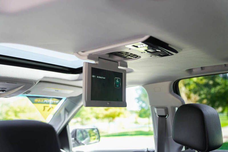 2017 GMC Yukon XL SLT