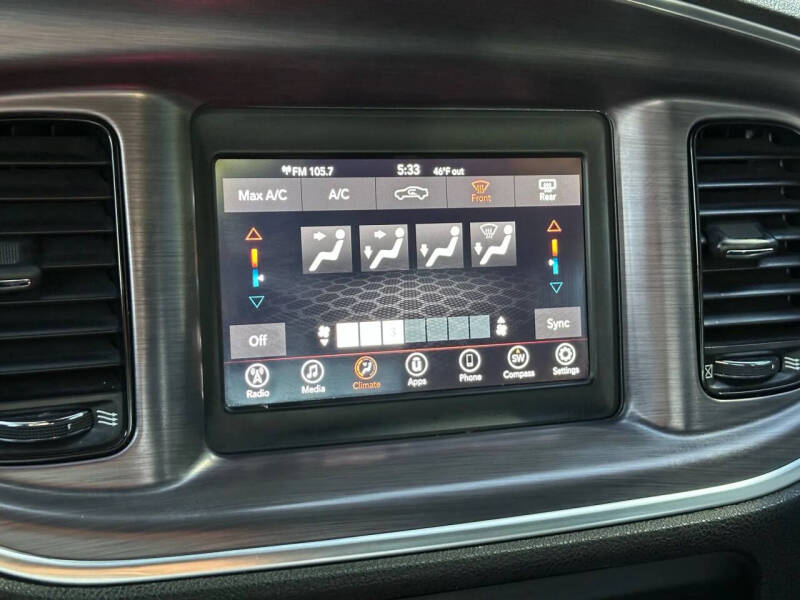 2018 Dodge Charger SXT