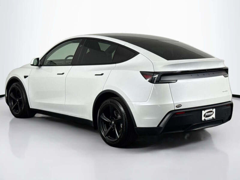 2026 Tesla Model Y Long Range