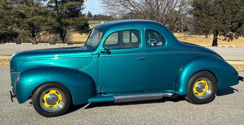 1939 Ford Deluxe