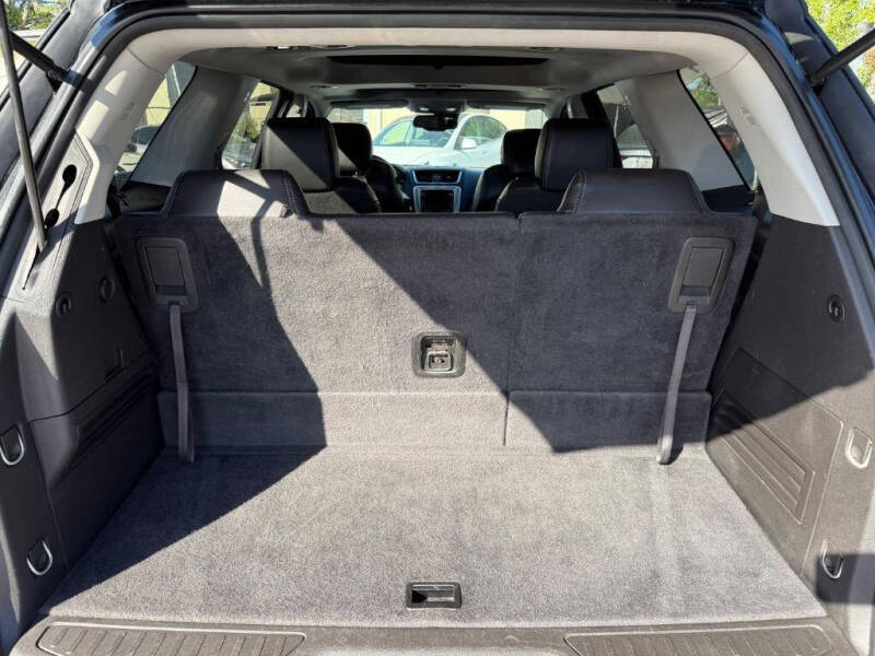 2016 GMC Acadia SLT-1