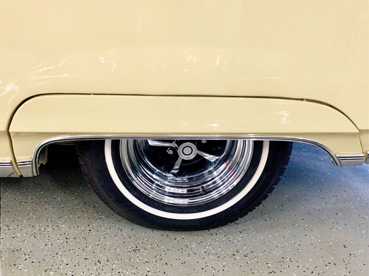 1968 Chrysler 300 63