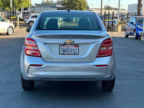 2017 Chevrolet Sonic LT Auto