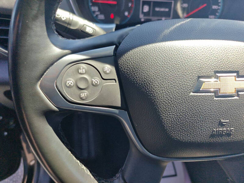 2023 Chevrolet Traverse LT Cloth