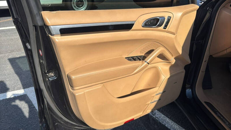 2015 Porsche Cayenne S