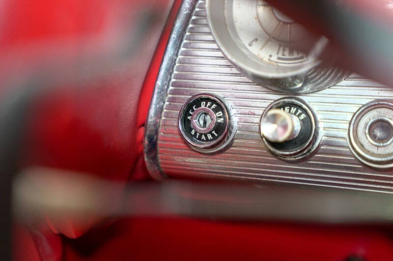 1959 Ford Thunderbird