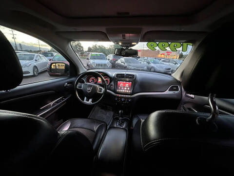 2018 Dodge Journey Crossroad