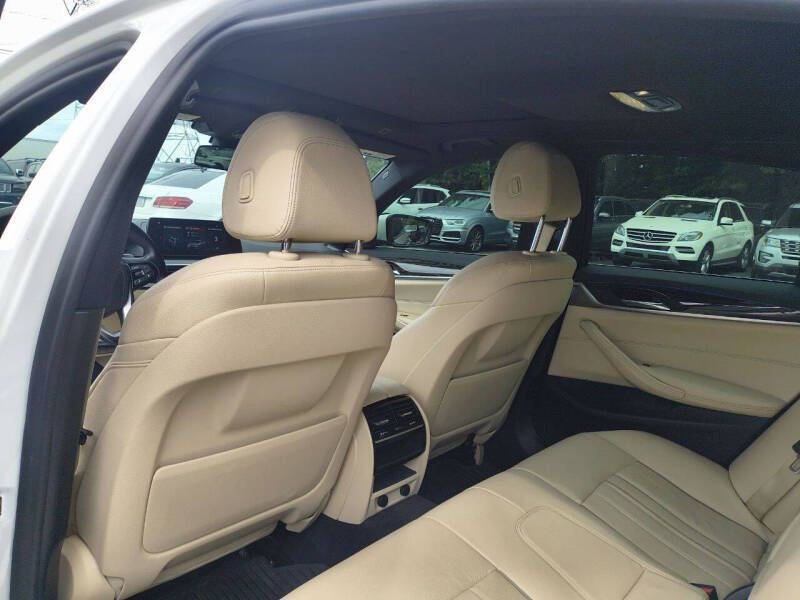 2018 BMW 5 Series 530i