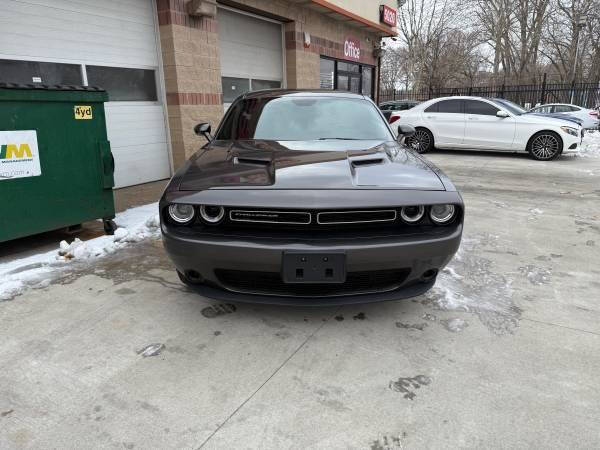 2016 Dodge Challenger SXT