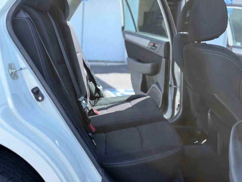 2016 Subaru Outback 2.5i