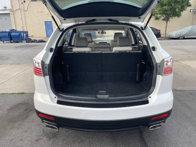2011 Mazda CX-9 Sport