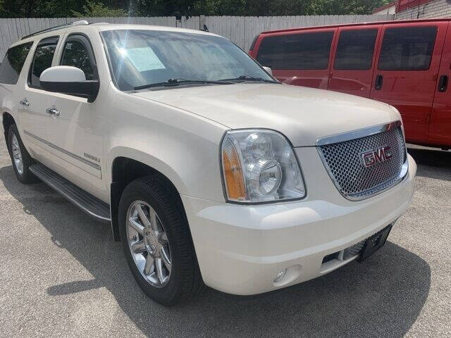 2013 GMC Yukon XL for sale at Parks Motor Sales in Columbia TN