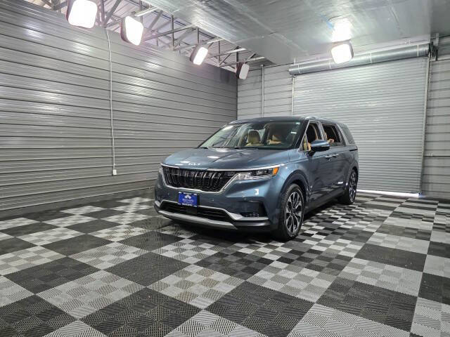 2024 Kia Carnival EX