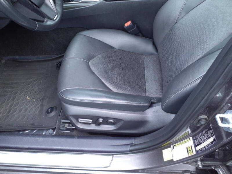 2022 Toyota Camry XSE