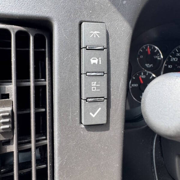 2023 Chevrolet Express 2500