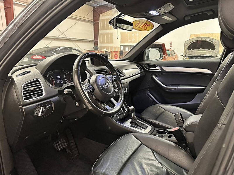 2016 Audi Q3 2.0T Premium Plus