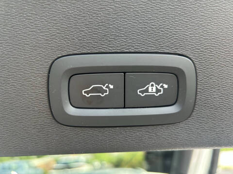 2023 Volvo C40 Recharge Twin Ultimate