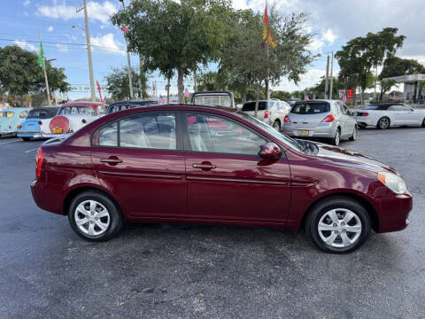 2009 Hyundai Accent GLS
