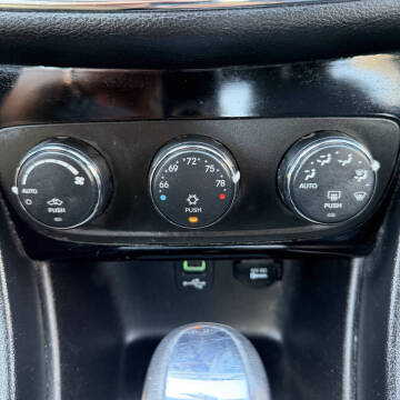 2014 Chrysler 200 Limited