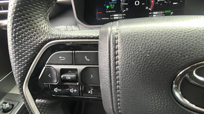 2023 Toyota Sequoia SR5