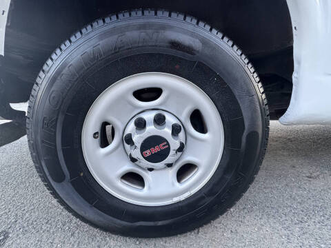 2019 GMC Savana 2500