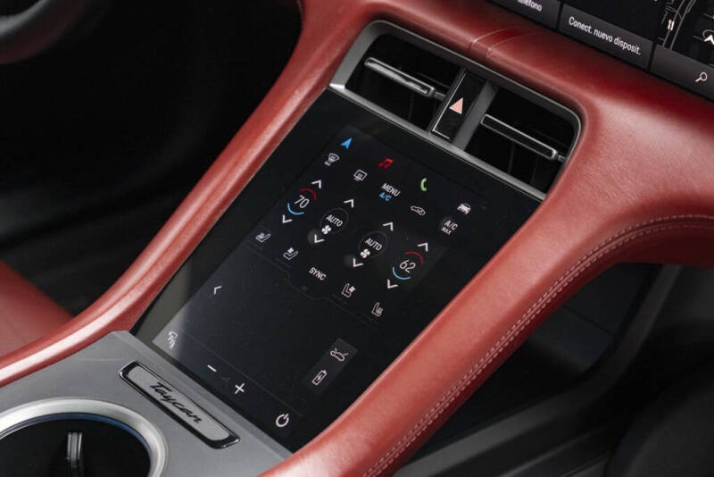 2020 Porsche Taycan Turbo