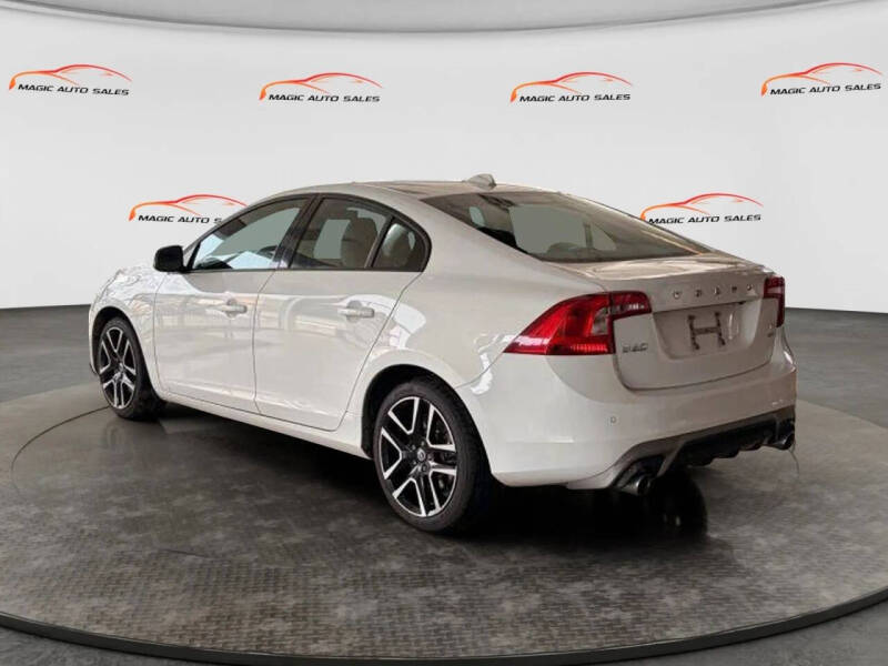 2017 Volvo S60 T5 Dynamic