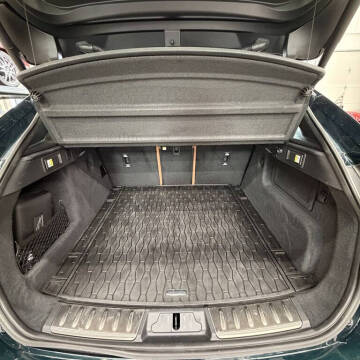 2025 Jaguar F-PACE SVR 575 EDITION