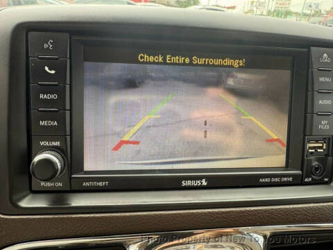 2014 Chrysler Town and Country Touring