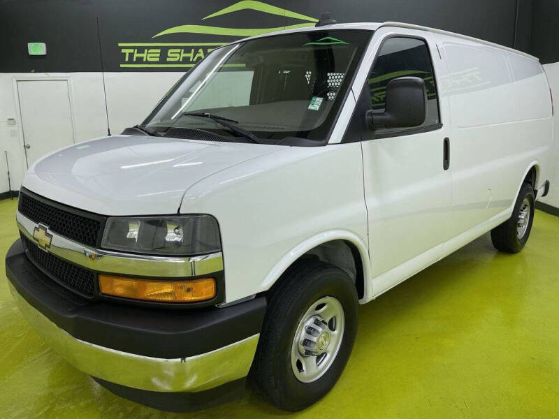 2022 Chevrolet Express 2500