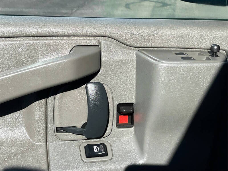 2022 GMC Savana 2500