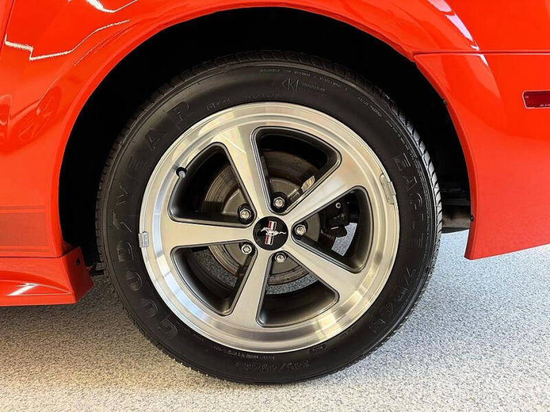2004 Ford Mustang Mach 1 Premium