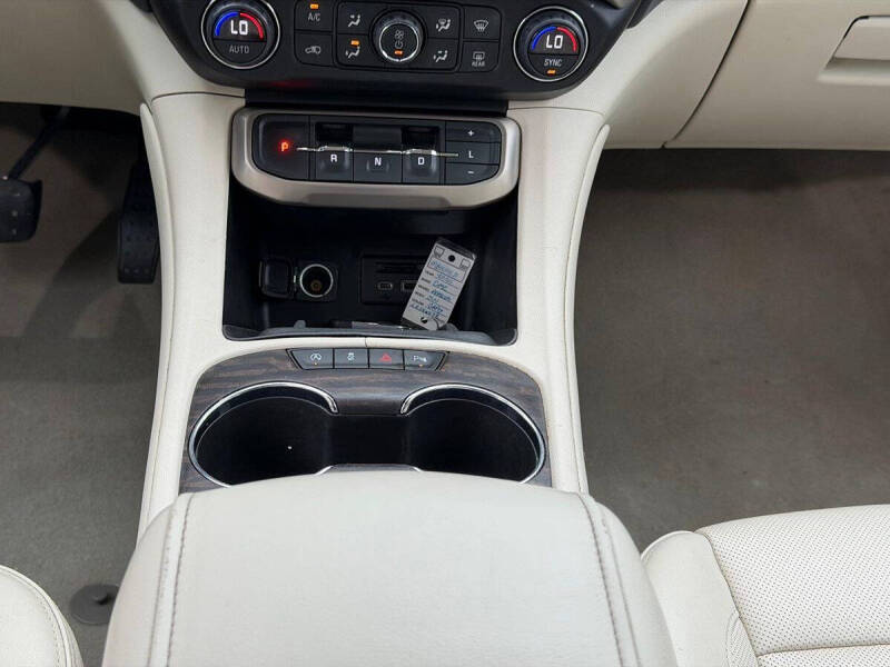 2020 GMC Acadia Denali