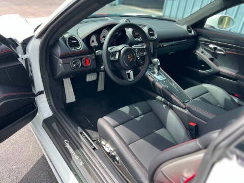 2024 Porsche 718 Cayman GTS 4.0