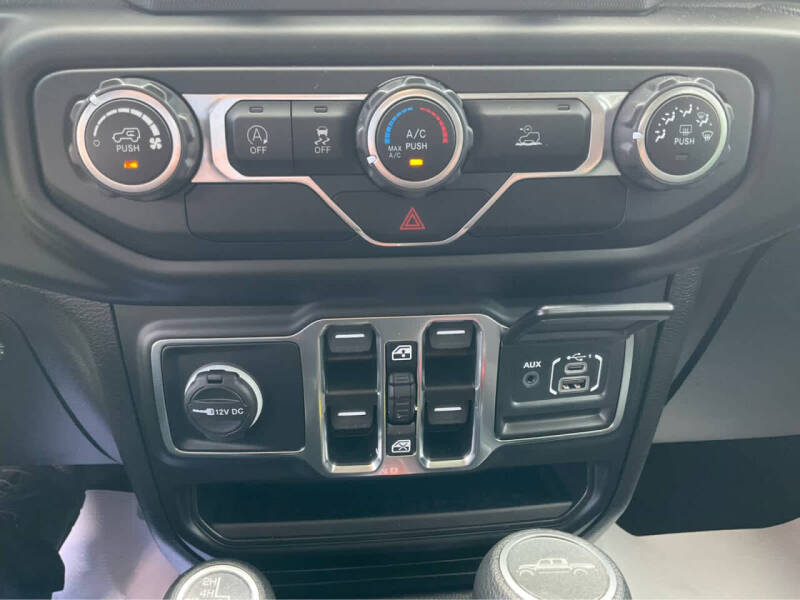 2021 Jeep Gladiator Willys