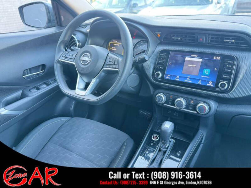 2023 Nissan Kicks SV