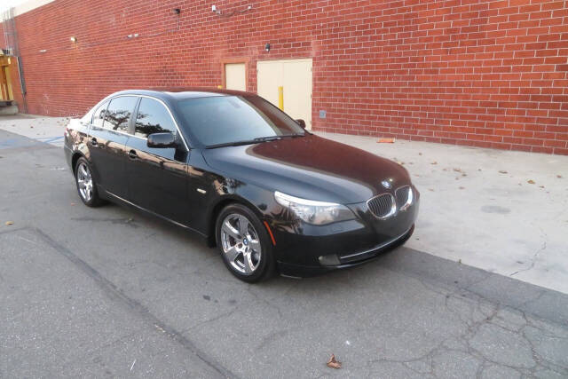 2008 BMW 5 Series for sale at The Car Vendor LLC in Bellflower, CA