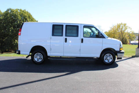 2023 Chevrolet Express 2500