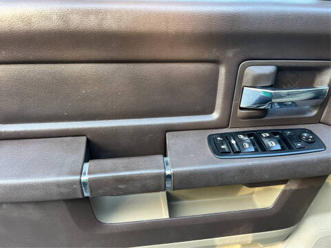 2011 RAM 1500 SLT