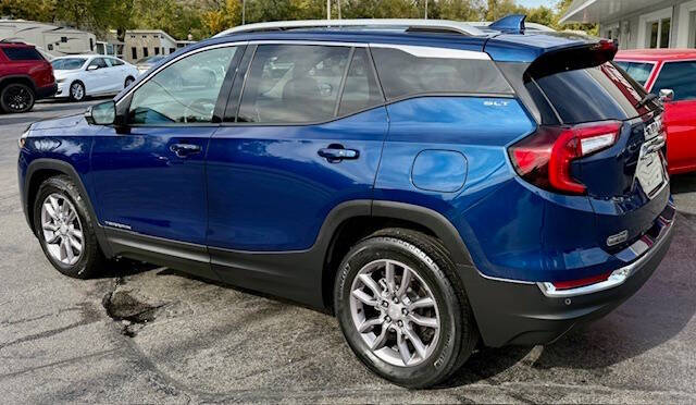 2023 GMC Terrain SLT