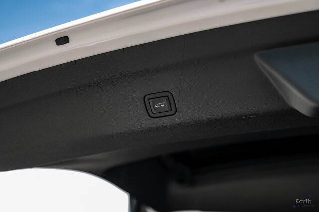 2025 Cadillac Escalade-V